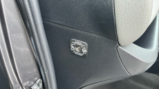 Toyota Yaris 1.5 VVT-i Icon Tech 5dr Petrol Hatchback